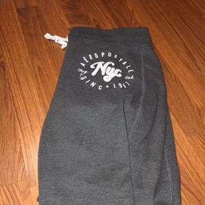 gray Aeropostale sweatpants